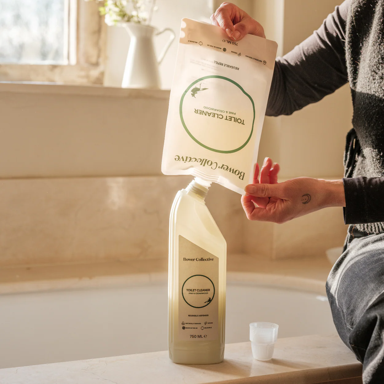 Reusable Dispenser Bottle for Pine & Cedarwood Loo Cleaner (empty) - 750ml - Image 3